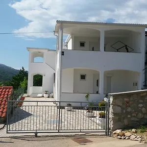 Ruza Apartment